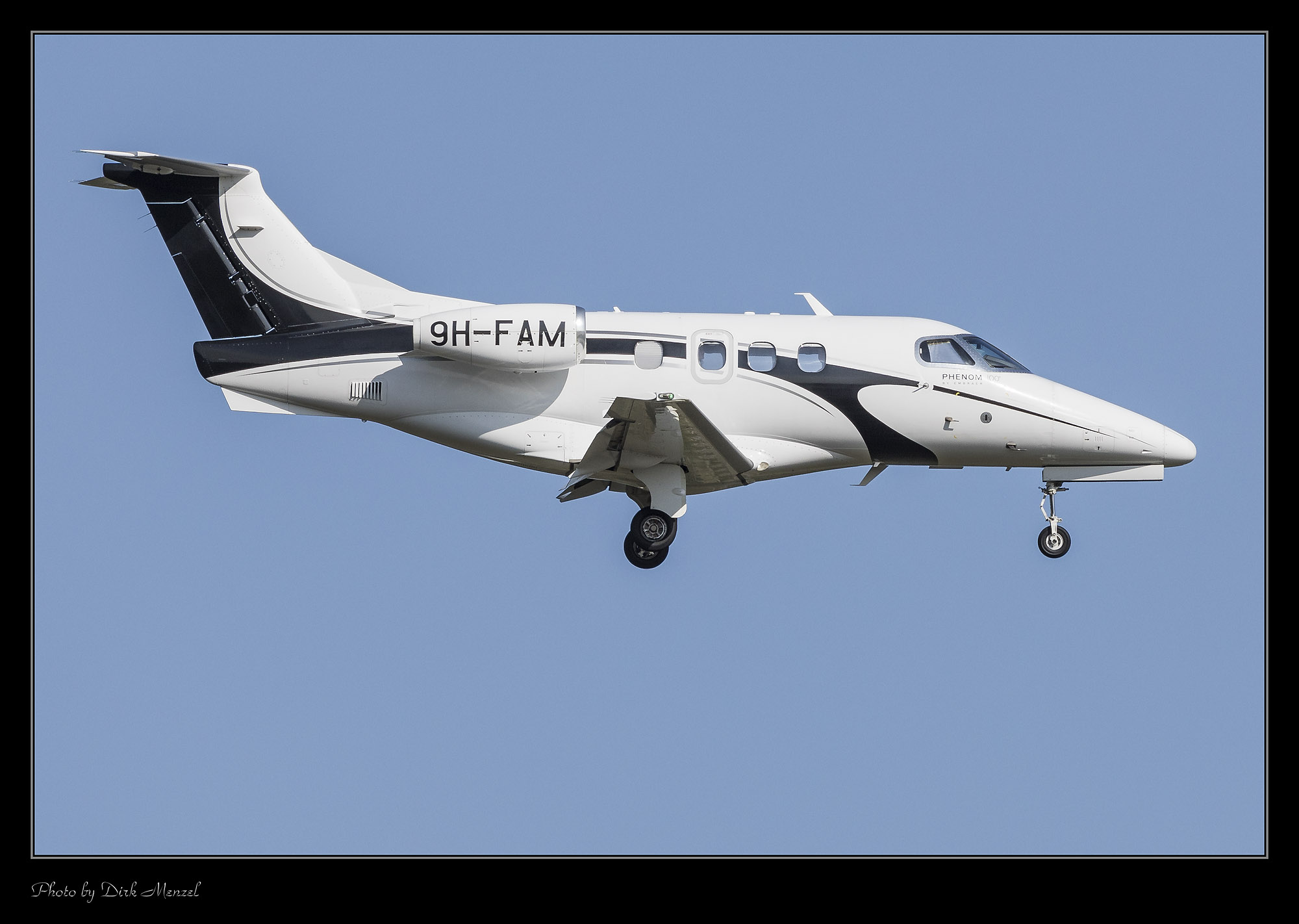 Embraer EMB-500 Phenom 100