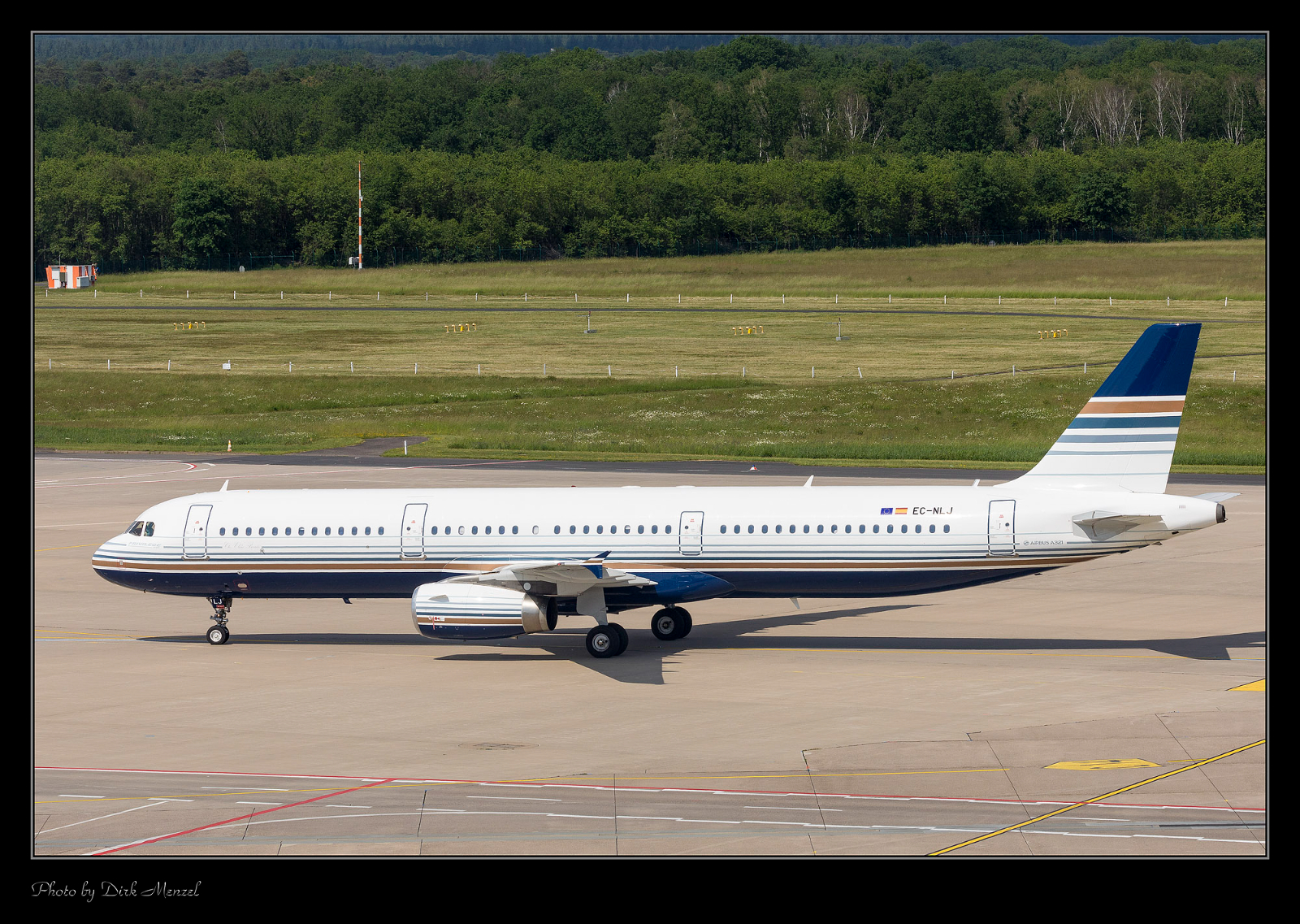 Airbus A321-200